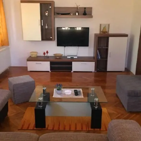 Ognjen Apartament *