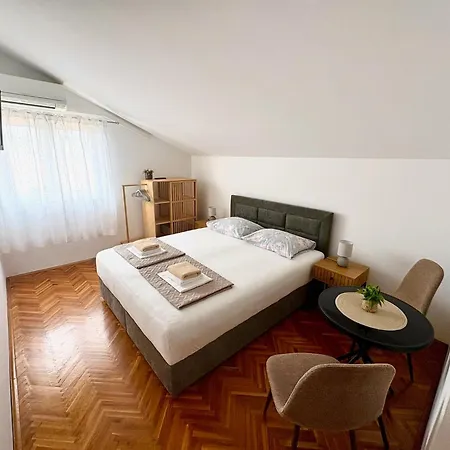 Ognjen Appartement *